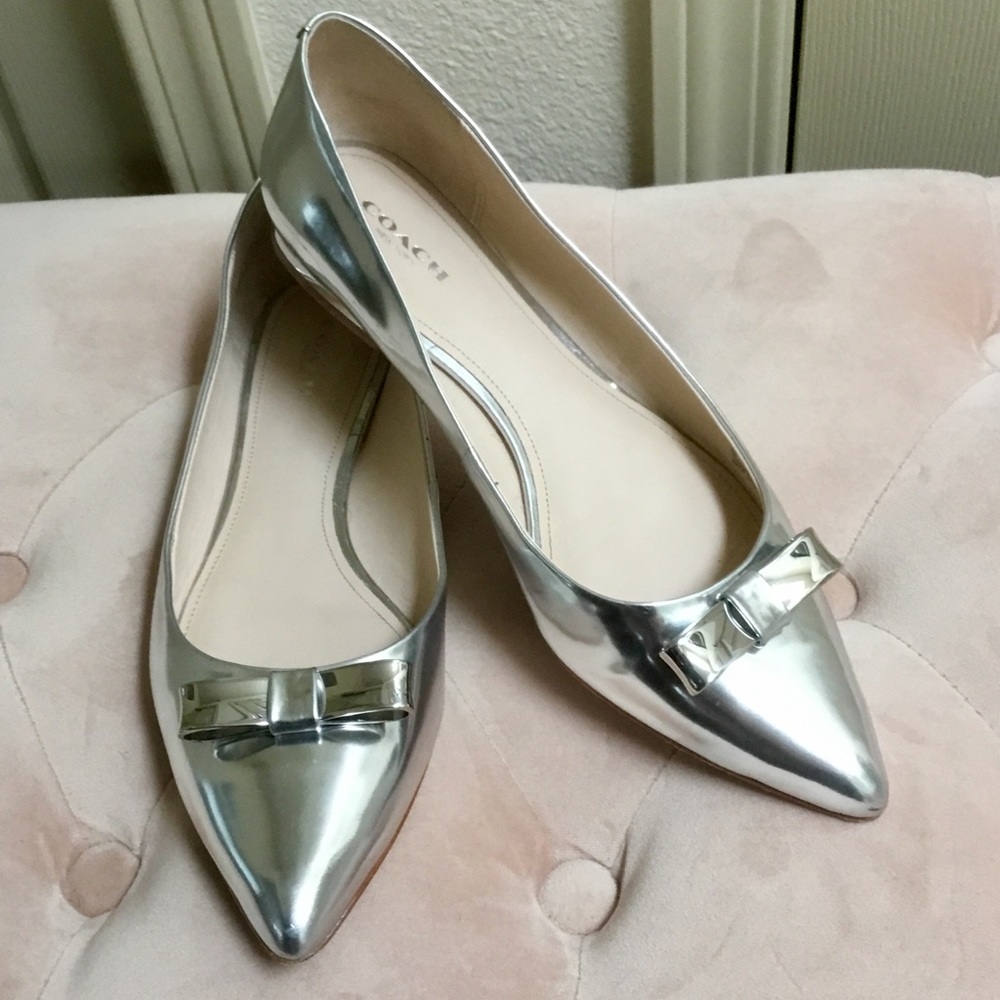 COACH Silver Bow Skimmer Shoe